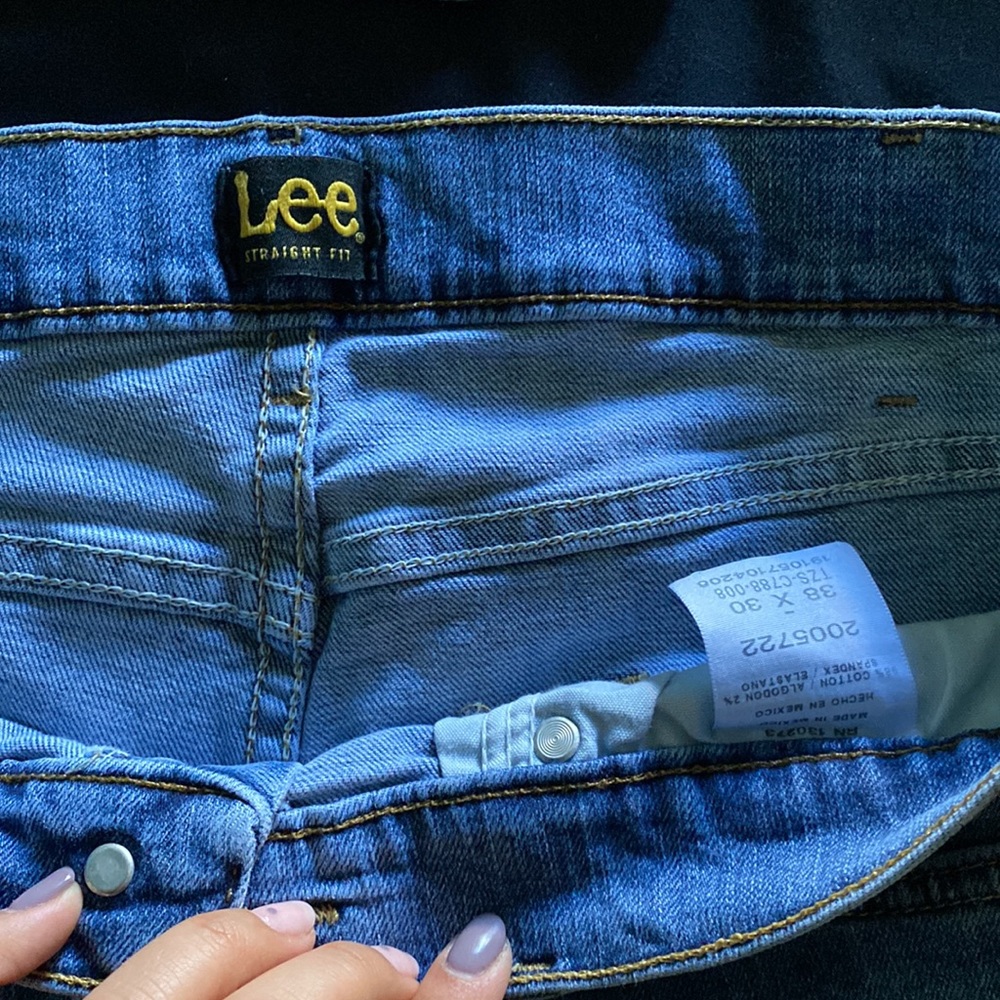 Woman Jeans - Picture 2 of 13